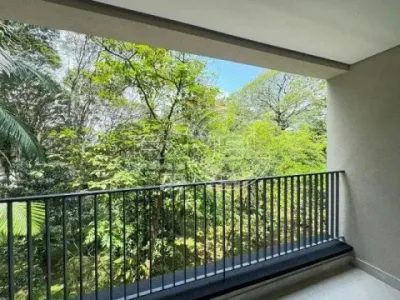 Jd. Guedala- Garden Triplex com vista para praça.