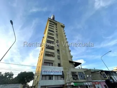 Jean Pavon Tiene Excelente Apartamento En Venta Con Servicio De Agua Y Electricida Constantes En La Avenida Venezuela En El Centro-este De Barquisimeto Lara 2 4 1 1 9