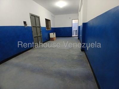 Jean Pavon Tiene Excelente Local En Alquiler En El Centro De Barquisimeto Lara 1 4 8 0 4 Foto 2 de 30