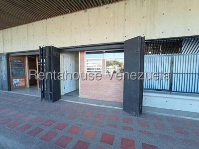 Jean Pavon Tiene Excelente Local En Alquiler En El Oeste De Barquisimeto Lara 1 0 3 2 1