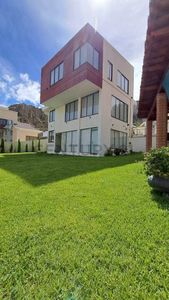 LA FLORIDA Picture 2 of 24