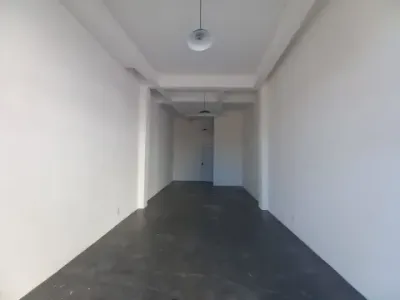 Locação | Loja Comercial com 40 m² - Bairro Ipiranga, em São José.