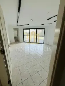 Locação – Sala Comercial no Edifício Metropolitan Office