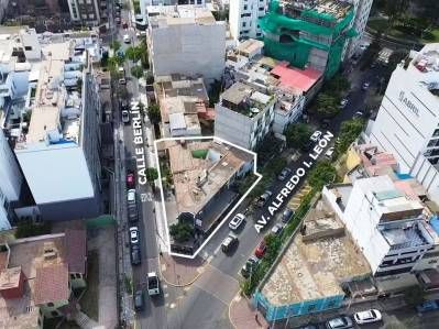 LOCAL COMERCIAL EN ESQUINA EN MIRAFLORES – ALTA RENTABILIDAD