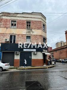 LOCAL COMERCIAL EN ESQUINA EN VENTA EN bARQUISIMETO