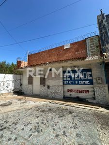 Local Comercial en Venta Casco Central. Remax Millenium