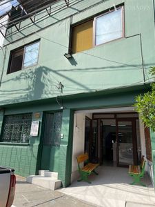 Local Comercial en Venta en Arturo Prat 1040
