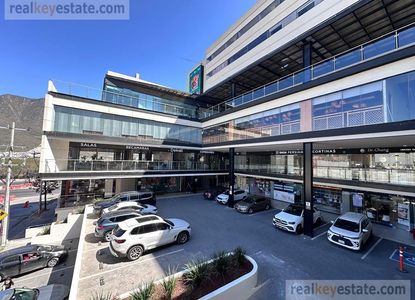 LOCAL COMERCIAL EN VENTA.