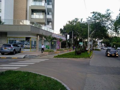 Local en arriendo Foto 2 de 16