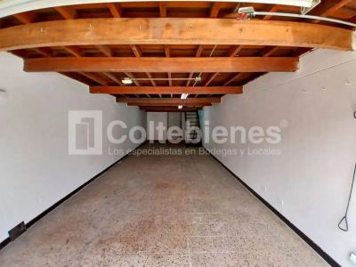 Local en Arriendo en Colombia, Medellín