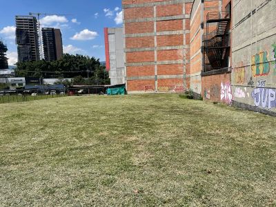 Lote en Venta en Ciudad del Río, Medellín