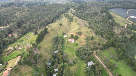 Lote EN VENTA EN Guarne EN PIEDRAS BLANCAS
