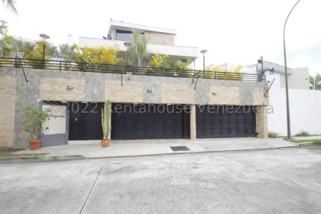 Ls Vende Casa Lomas De La Lagunita