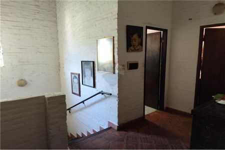 Lujo Clásico en Lambaré: Casa de Ensueño Foto 4 de 10