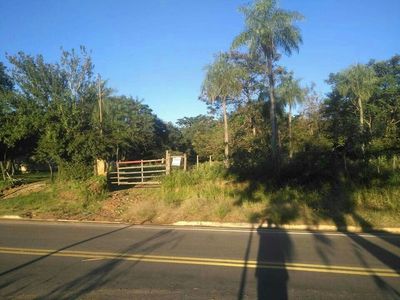 LUQUE (PROX. AEROPUERTO): 15.000 M2 S/ RUTA, IDEAL P/ DESARROLLOS INMOBILIARIOS.