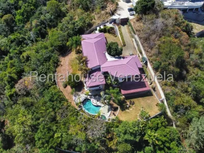 Majestuosa E Imponente Casa En Venta Mls 25-15424 La Trinidad