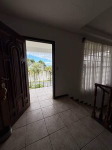  MANSION INDEPENDIENTE EN ZONA CENTRICA MUY CERCA DE SAN JOSE