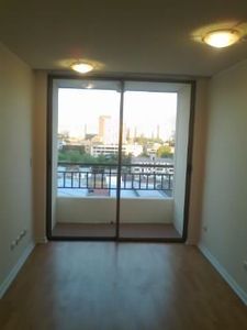 Metro Irarrazaval dpto 2dmts living y terraza