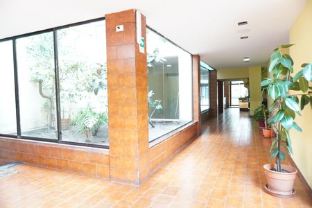 Metro Pedro de Valdivia oficina recepcion 1privado