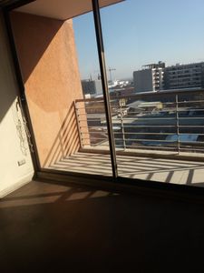 Metro Republica dpto 1dmt living y balcon Foto 4 de 10