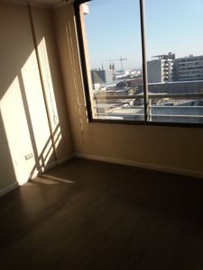 Metro Republica dpto 1dmt living y balcon Foto 7 de 10