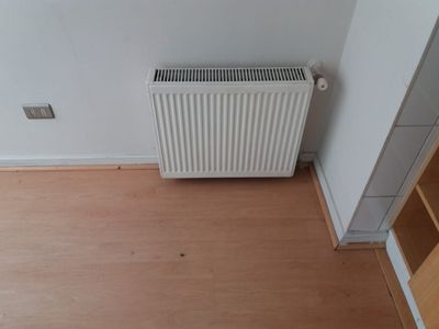 Metro Sta Ana dpto 1dmt y living Foto 5 de 10