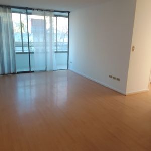 Miguel Claro dpto 2dmts terraza estacionamiento y bodega