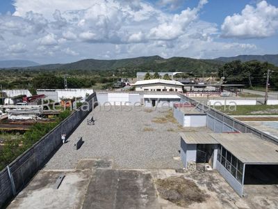 Milagros Inmuebles Terreno Venta Cabudare Lara La Montañita Economica Residencial Economico Comercial Código Inmobiliaria Rent-a-house  25-8031