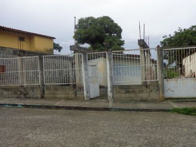 Milagros Inmuebles Terreno Venta Cabudare Lara La Piedad Norte Economica Residencial Economico Comercial Código Inmobiliaria Rent-a-house 25-5661