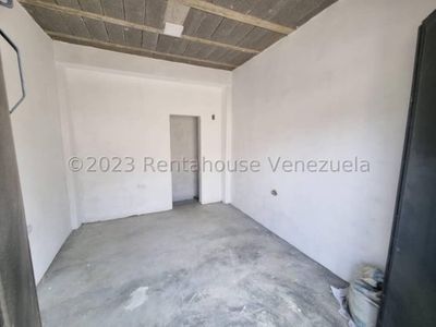 Milagros Inmuebles Terreno Venta Cabudare Lara La Piedad Norte Economica Residencial Economico Comercial Código Inmobiliaria Rent-a-house  25-7370 Foto 3 de 30