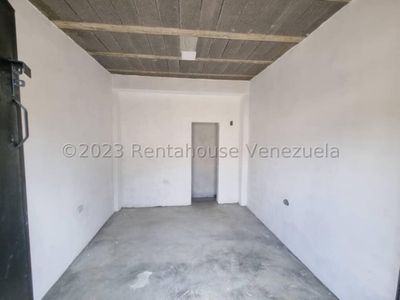 Milagros Inmuebles Terreno Venta Cabudare Lara La Piedad Norte Economica Residencial Economico Comercial Código Inmobiliaria Rent-a-house  25-7370 Foto 4 de 30