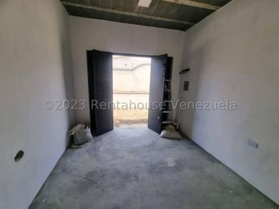 Milagros Inmuebles Terreno Venta Cabudare Lara La Piedad Norte Economica Residencial Economico Comercial Código Inmobiliaria Rent-a-house  25-7370 Foto 5 de 30