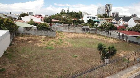 MLS-23-2148 LS VENTA LOTE CURRIDABAT SAN JOSE