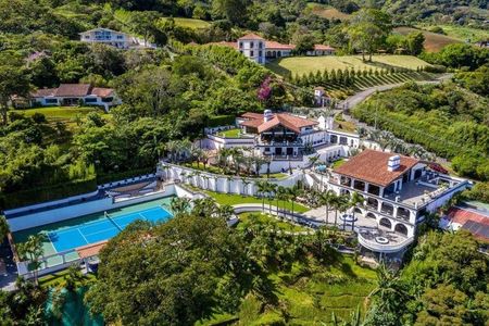 MLS-25-143 VENTA MANSION SAN ANTONIO ESCAZU