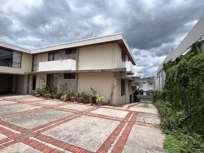 MLS-25-1900 LS VENTA PROPIEDAD CON 5 APARTAMENTOS SAN PEDRO MONTES DE OCA