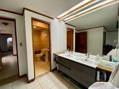 MLS-25-678 VENTA CASA SAN RAFAEL ESCAZU Imagem 10 de 10