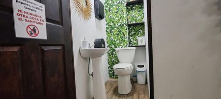 MLS-26-27 LS VENTA EDIFICIO COMERCIAL HEREDIA CENTRO Foto 3 de 10