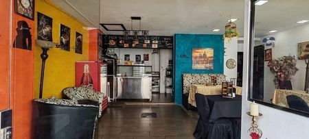 MLS-26-27 LS VENTA EDIFICIO COMERCIAL HEREDIA CENTRO Foto 2 de 10