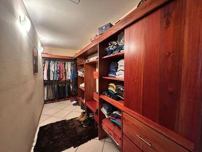 MLS-26-315 LS VENTA EDIFICIO TIBAS SAN JOSE Foto 9 de 10