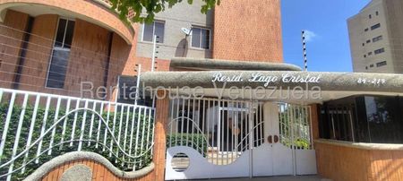 MLS 26-5838 APARTAMENTO EN ALQUILER EN RES LAGO CRISTAL ...KAREMBERNAL