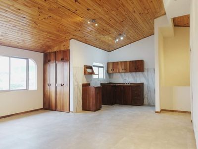  Moderno apartamento con linda vista en residencial, Guachipelín $ 800 Foto 2 de 15