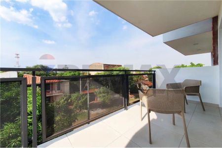 MODERNO DPTO EN ALQUILER A PASOS DE LA AV MCAL ESTIGARRIBIA