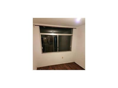 Monoambiente en Cordón, a 1 cuadra de 18 de Julio Picture 7 of 12