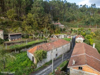 Moradia para Restaurar T3 Venda em Dossãos,Vila Verde