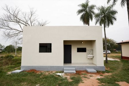 NUEVA!! CASA EN AREGUA A CUOTAS DESDE Gs.1.990.000 Foto 2 de 8
