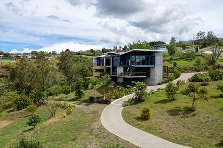 Oferta imperdible!, 4 Habitaciones, Vista, +7000 m2 Lote, Heredia