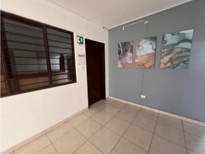 Oficina en Arriendo en Tequendama, Cali