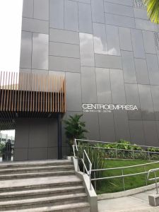 Oficina en Arriendo en Urbanizacion la flora, Cali