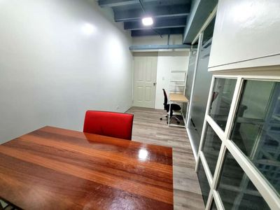 OFICINA PRIVADA CON SERVICIOS INCLUIDOS – PLAZA PAITILLA / AV. BALBOA – 33D2 Foto 2 de 5