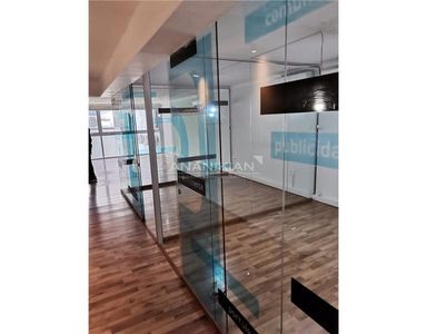 Oficinas - Planta Dividida